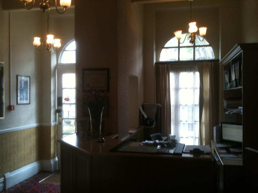 Grand Ash Hotel Llandudno Exterior photo
