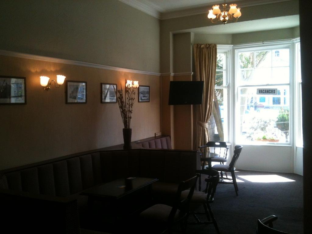 Grand Ash Hotel Llandudno Exterior photo