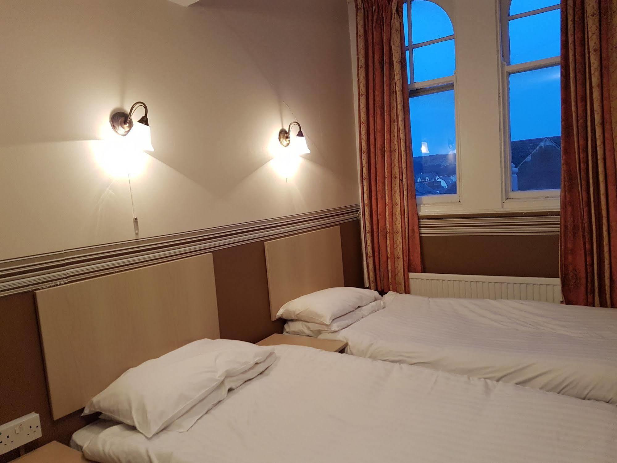 Grand Ash Hotel Llandudno Exterior photo